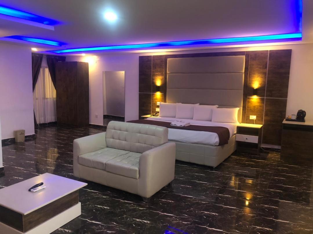 Presken Hotels @Fajodd-4 Икеджа Екстериор снимка